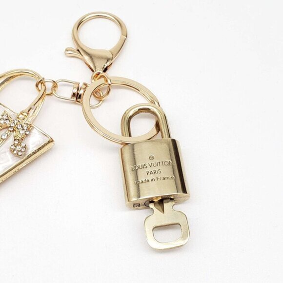 Authentic Louis Vuitton Lock & Key with unbranded Bagcharm, Keycharm, Keychain - Picture 5 of 7